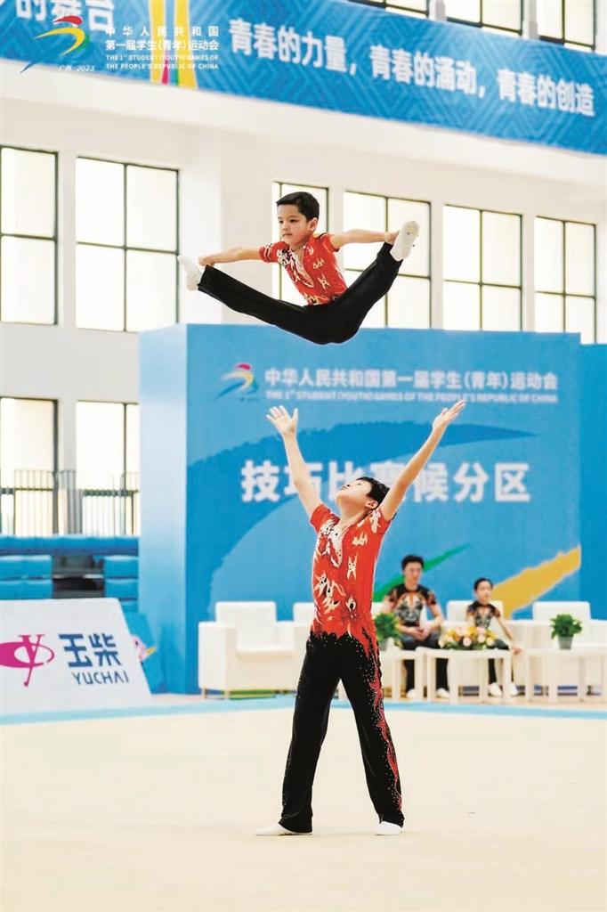 8ef395da-3eb9-48df-884c-1302571c6d82.jpg